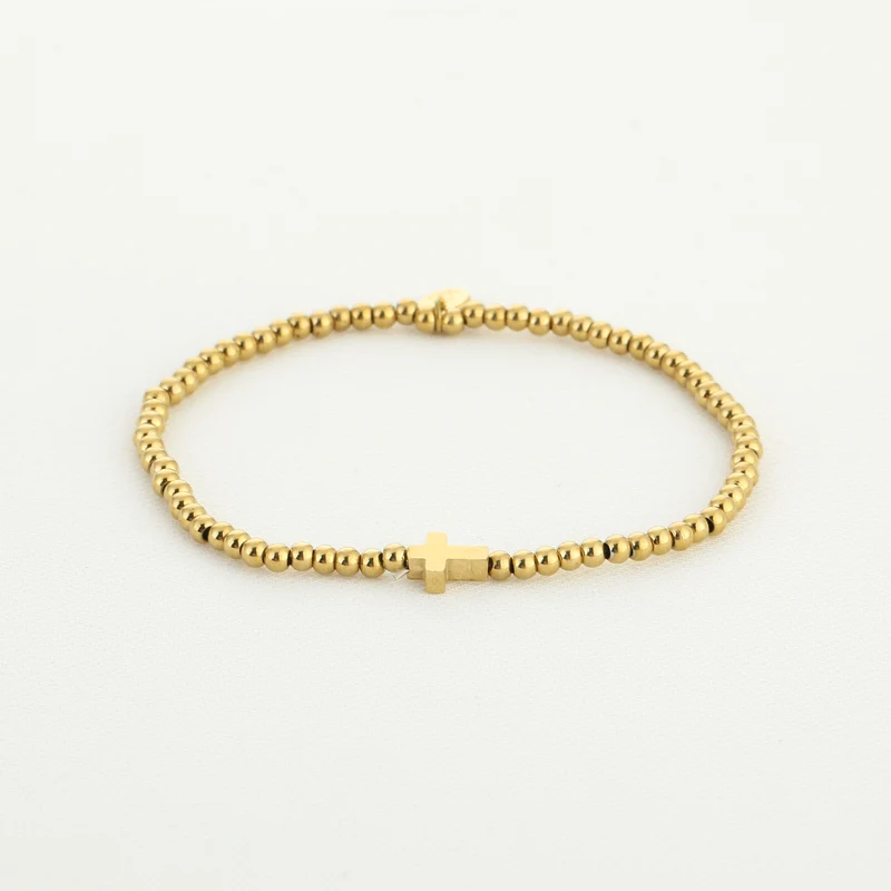 Kralen armband met kruisje