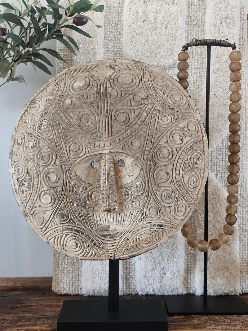 Ornament Houten Masker Op Standaard
