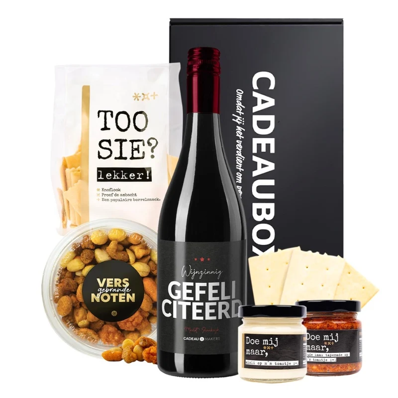 Gefeliciteerd wijncadeau | Wijnzinnig Gefeliciteerd + snacks