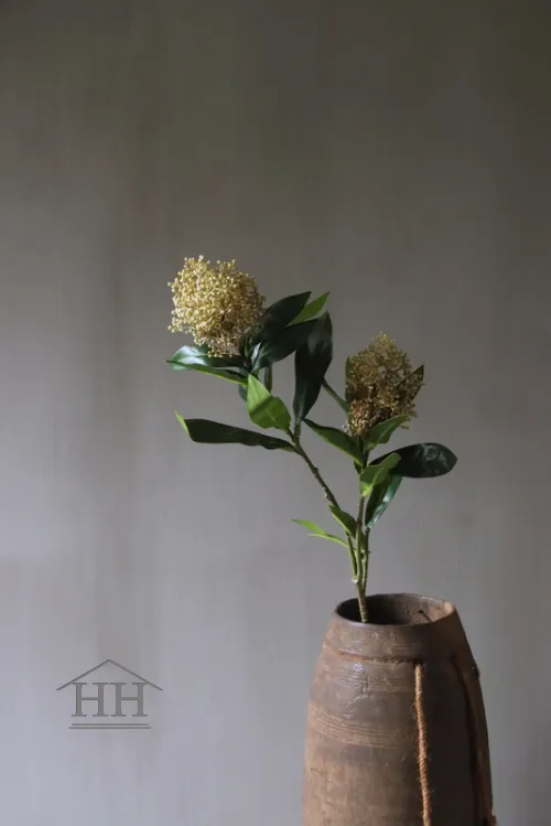 Skimmia kunstbloem licht groen - 72 cm